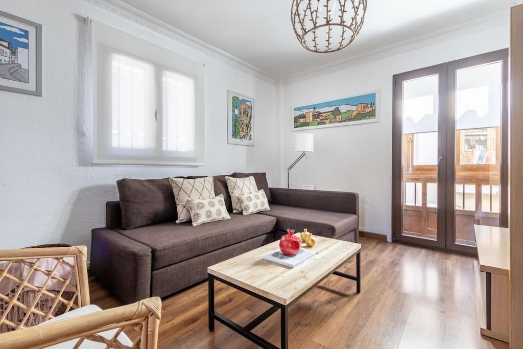 Apartamento Con Terraza A 4 Minutos De La Catedral Granada Ngoại thất bức ảnh