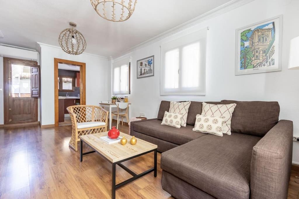 Apartamento Con Terraza A 4 Minutos De La Catedral Granada Ngoại thất bức ảnh